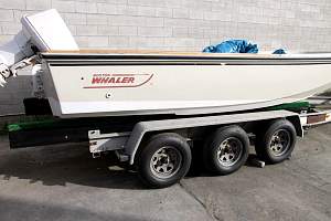 whaler19_resize.JPG